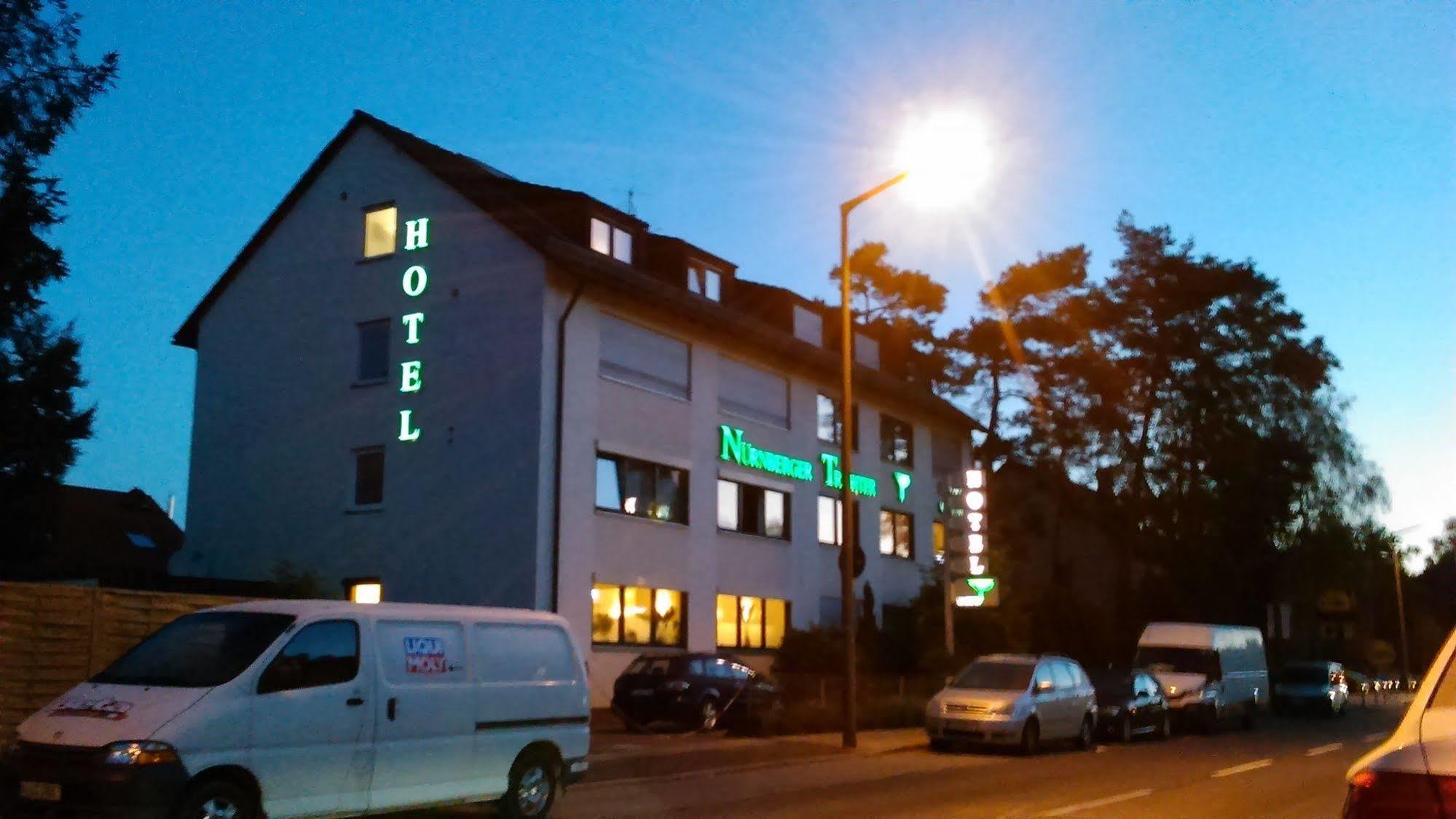 Nürnberger Trichter 3* Nürnberg