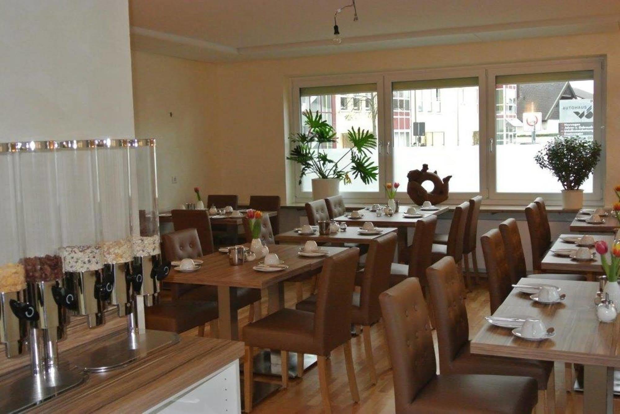 Nürnberger Trichter 3* Nürnberg